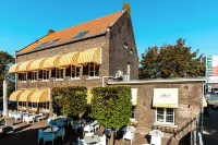 De Pastorie Bed & Breakfast - Homestays