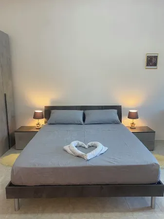 Mini Red Hub - Design Apartment Vieni a immergerti nel verde!!! Отели в г. Сант-Агапито