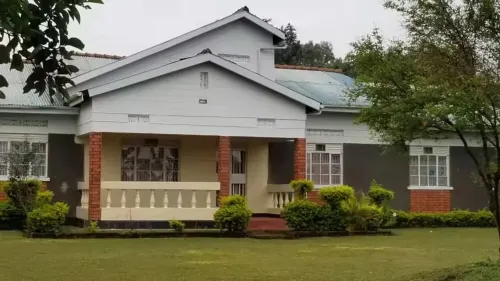 4-bedroom bungalow in delightful Kisoro with WiFi Hotels in Kisoro