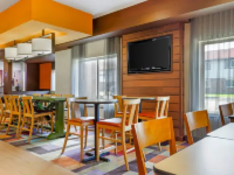 Comfort Inn & Suites Green Bay Stadium Area Hotels in Brown County