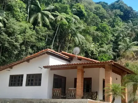 Sítio com Privacidade: Cachoeira e Mata Atlântica