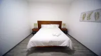 RECENTLY REMODELED HISTORICAL CENTER APARTMENT Hotels in 