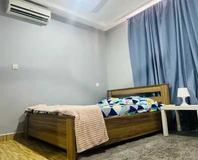 Be Cosy in a Fantastic 4 bed Home, sleeps 8 guests  호텔