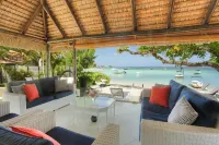Samya, a luxury villa by the sea