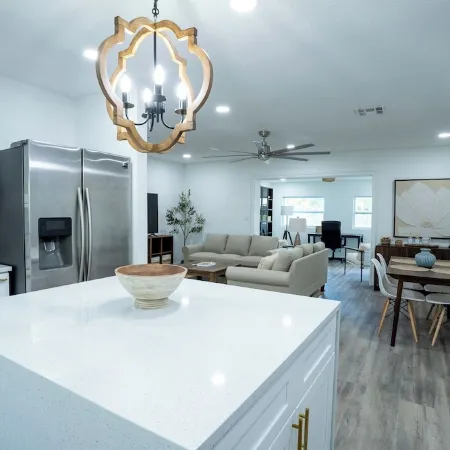 NEW 3-bedroom house in lovely Largo with AC, WiFi. Enjoy your stay