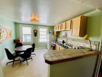 Charming 2-bedroom apartment with WiFi, AC in brilliant Bisbee