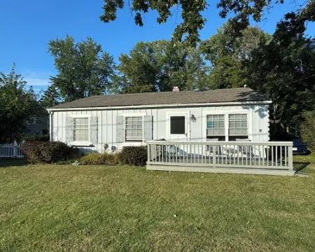 Anna's Cottage Walkable to downtown New Buffalo and the beach! Hotels in New Buffalo