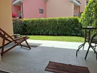 TWO-ROOM APARTMENT WITH PRIVATE GARDEN