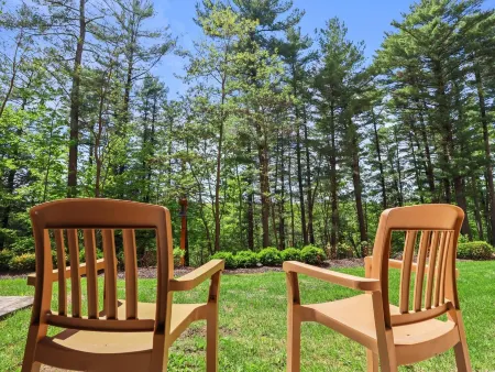 Outdoor Activity Haven - Winter Getaway - Indoor Water Park - Mins to Downtown