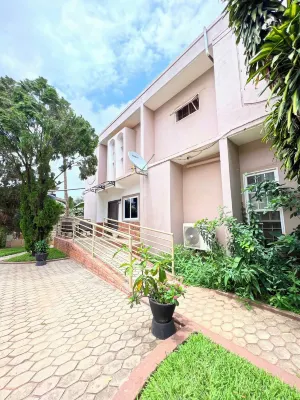 Fully equipped studio with WiFi, AC and 24/7 power supply in  Adenta