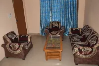 Shree Anandam Kashi Hotels in Manrauli