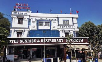 Sunrise Hotel & Restaurant