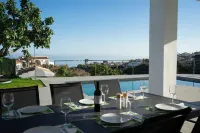 OASIS HOUSE Hotels in Benajarafe