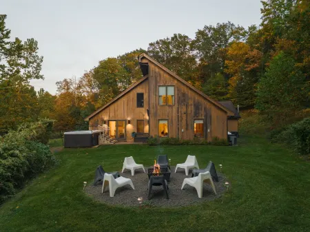 The House In Highland-Secluded Retreat