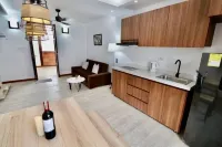 Spacious Historic City Center Apartment + Views Parque Caldas + Workspace