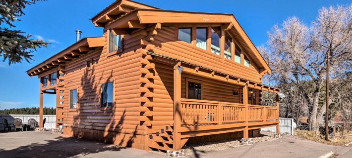 Pet-Friendly Cloudcroft Cabin Walk to Shop, Food Hotels in Otero County