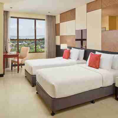 Summit Hotel Tacloban Rooms