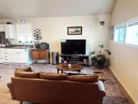 Charming studio in brilliant Philomath with AC, WiFi 우드페커 루프 트레일헤드 주변 호텔