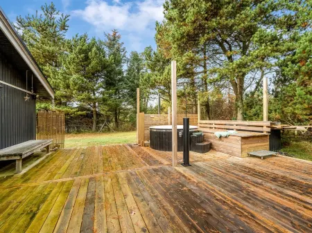 "Toimi" - 500m to the Fjord