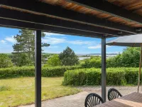 "Chayton" - 450m from the Sea Hotels in Faborg