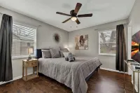 코라 스트리트 코티지