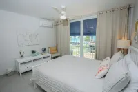 Upscale & Cozy Villa Retreat – 1 Minute Walk to the Beach in Dorado, PR!