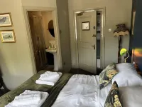 鵬特佩爾旅館