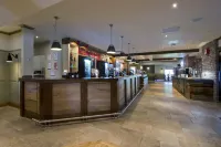 Premier Inn Abergavenny Hotel a Llantilio Pertholey