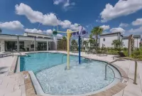 Chic Villa Domani Retreat 9ppl - Private Pools