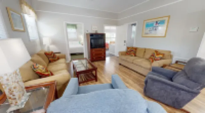 Beach Nugget by Tybee Vacation Rentals