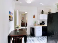 Beautiful 1 bedroom/free parking/pet friendly