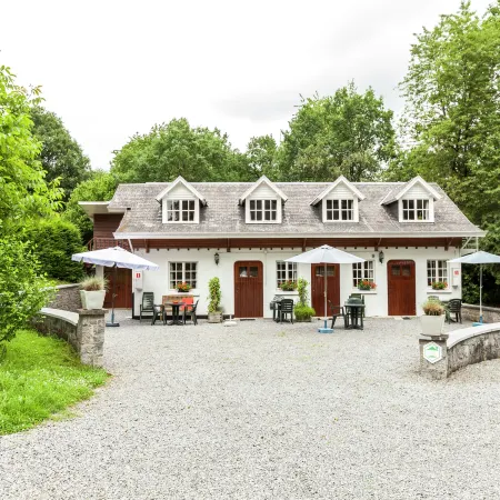 Peaceful Bohon Apartment