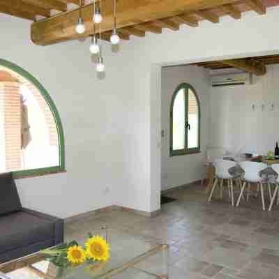 Rustic Charm, Modern Comfort Rooms