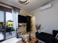 Cozy Villa with Garden View - 3-Star