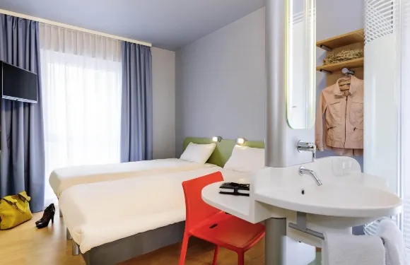 宜必思快捷班貝格酒店