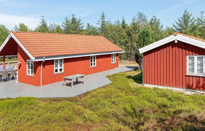 6 person holiday home in Fur-By Traum