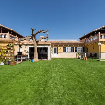 Villa in Maspalomas with Heated Pool & Sports