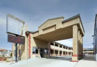 Cedar Valley Inn