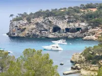 Villa in Santa Ponsa with swimming pool