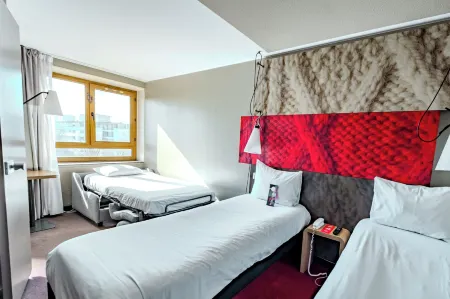 Ibis Marne-la-Vallée Champs Отели в г. Понто-Комбо