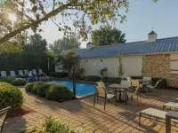 The Inn at Leola Village, a Historic Hotel of America - Pools