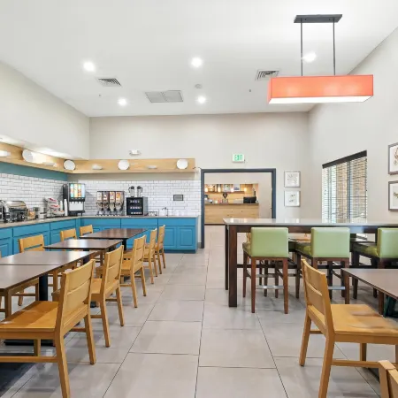 Country Inn & Suites by Radisson, Merrillville, IN