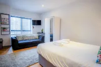 Princess Lofts 5 - 1 Bedroom Suite - Swansea