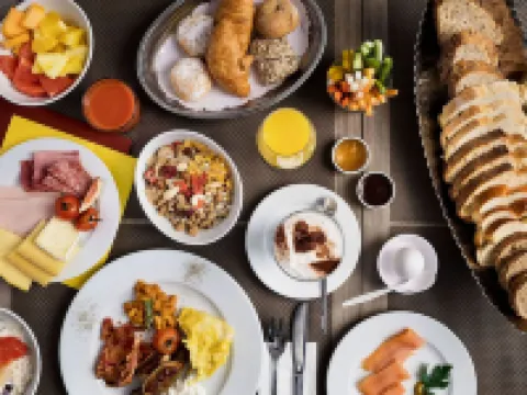 シティ ホテル ビエル ビエンヌ ビールのホテル