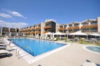 Venus Thermal Boutique Hotel - Beach