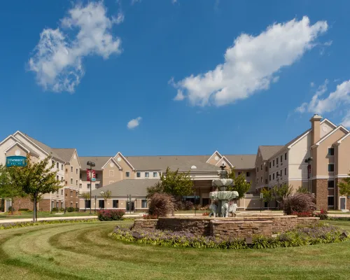 Staybridge Suites CHANTILLY DULLES AIRPORT by IHG Hotels in Sully
