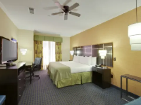 Holiday Inn HOUSTON EAST-CHANNELVIEW by IHG チャネルヴューのホテル