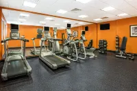 Holiday Inn Express & Suites Cotulla by IHG - Phòng Gym