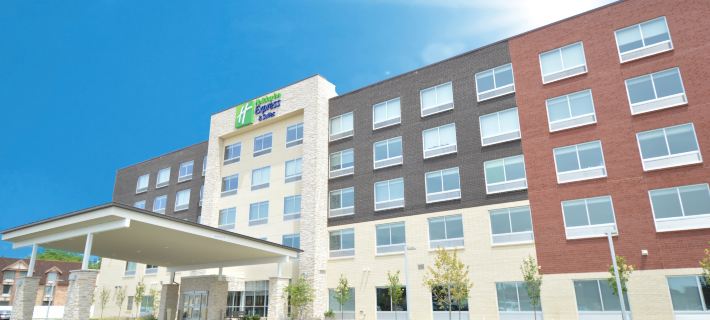 Holiday Inn Express & Suites TOLEDO WEST by IHG Hotels in Lucas County