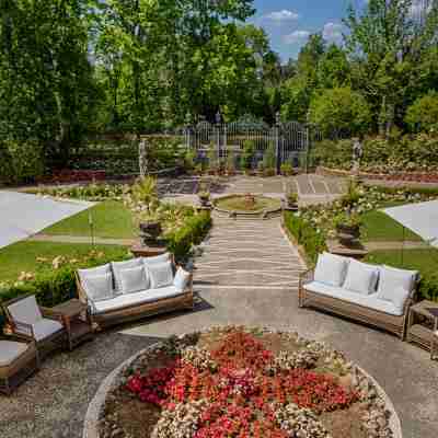 Villa Cora Hotel Exterior